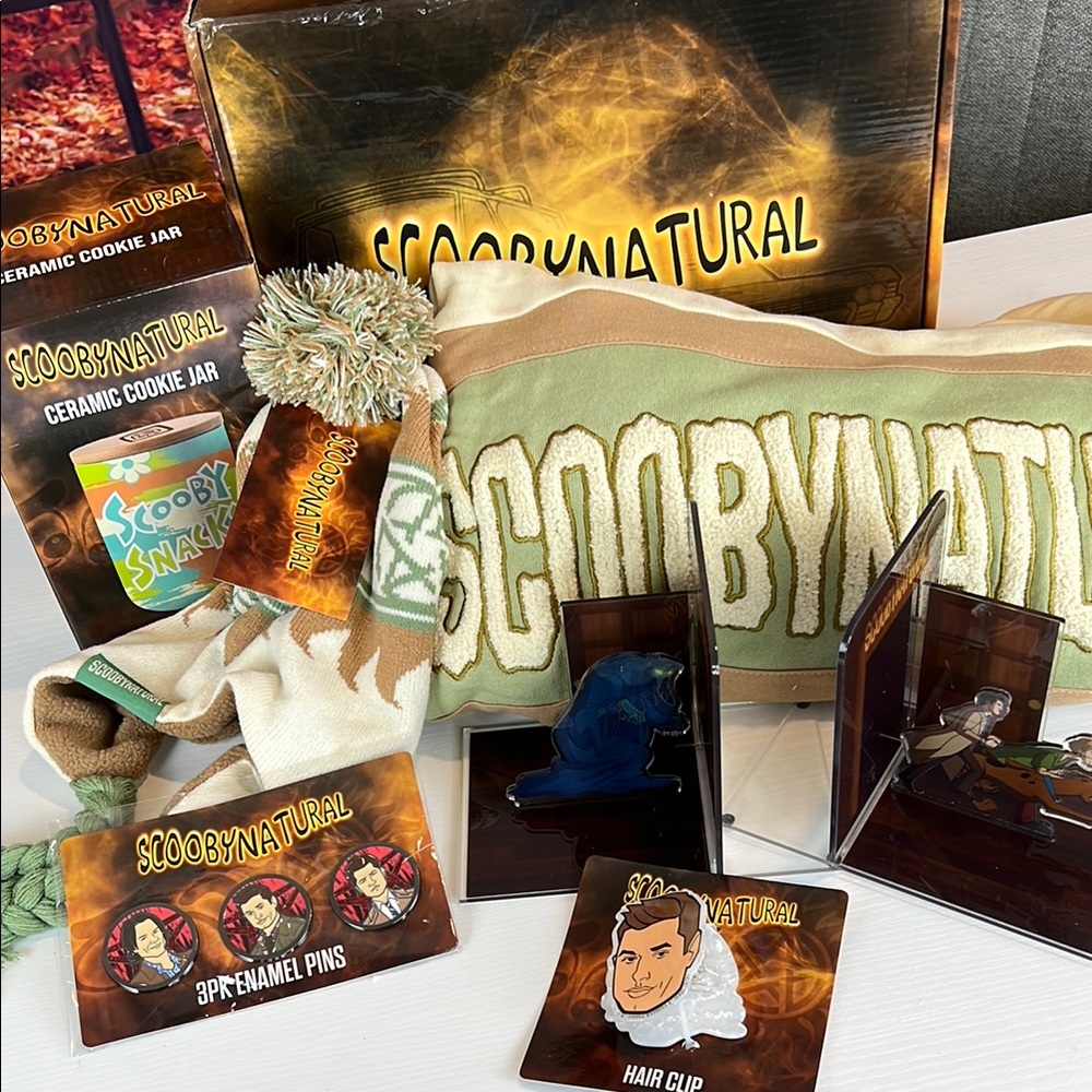 Scoobynatural Collectible Set